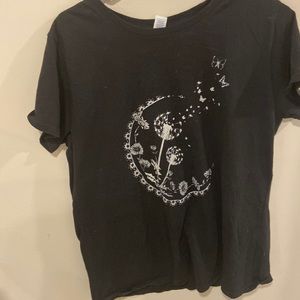 Delia dandelion shirt